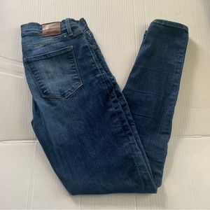 Lucky Brand Brooke Legging Jean Size 8/29